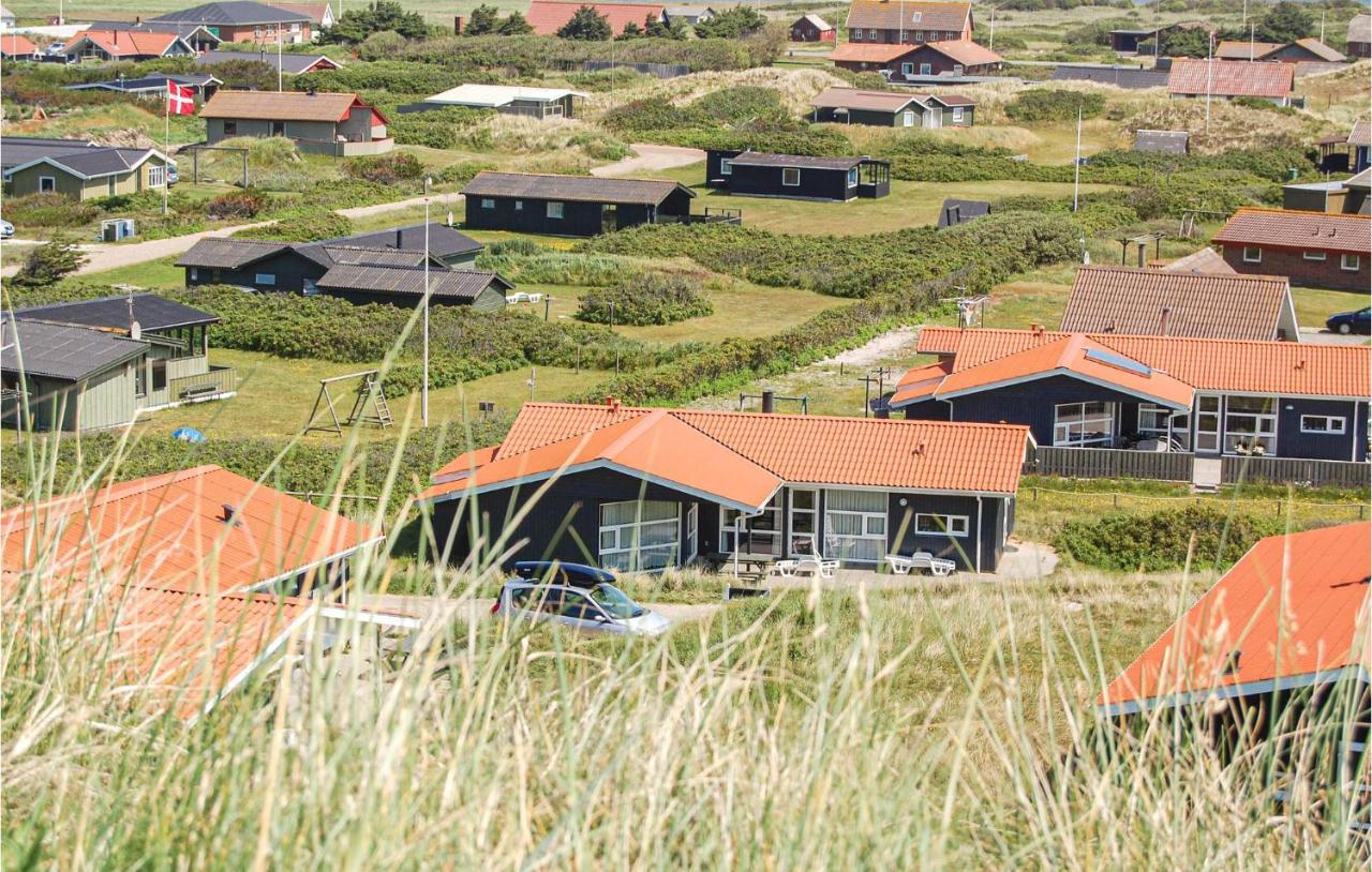 3 Bedroom Gorgeous In Holiday home
