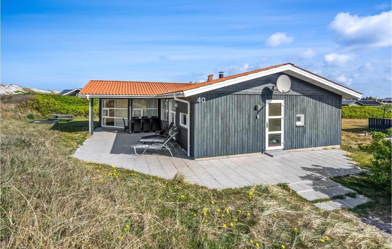 3 Bedroom Gorgeous In Holiday home Hvide Sande